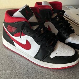 Air Jordan 1's
